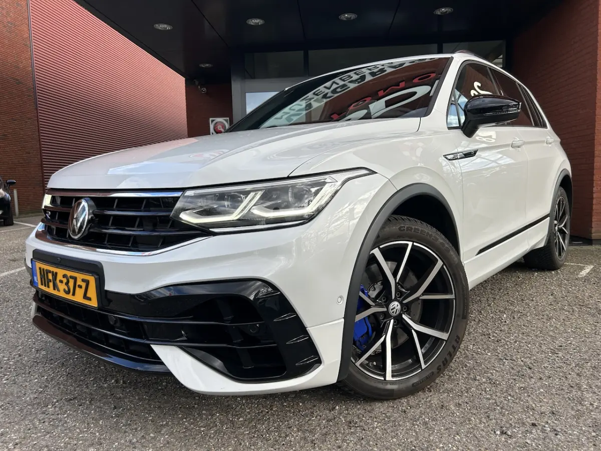 2.0 TSI R 75 Edition 4Motion // AKRA // IQ LIGHT // PANO/SCHUIFKANTELDAK // ADAPTIVE CRUIS