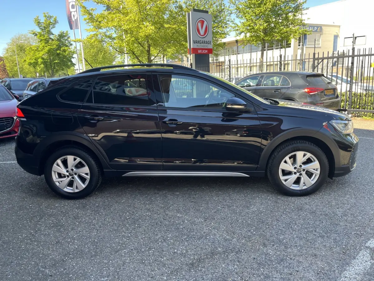 1.0 TSI Style // ADAPT. CRUISE // VIRTUAL COCKPIT // NAVIGATIE + APPLE CARPLAY// CAMERA //