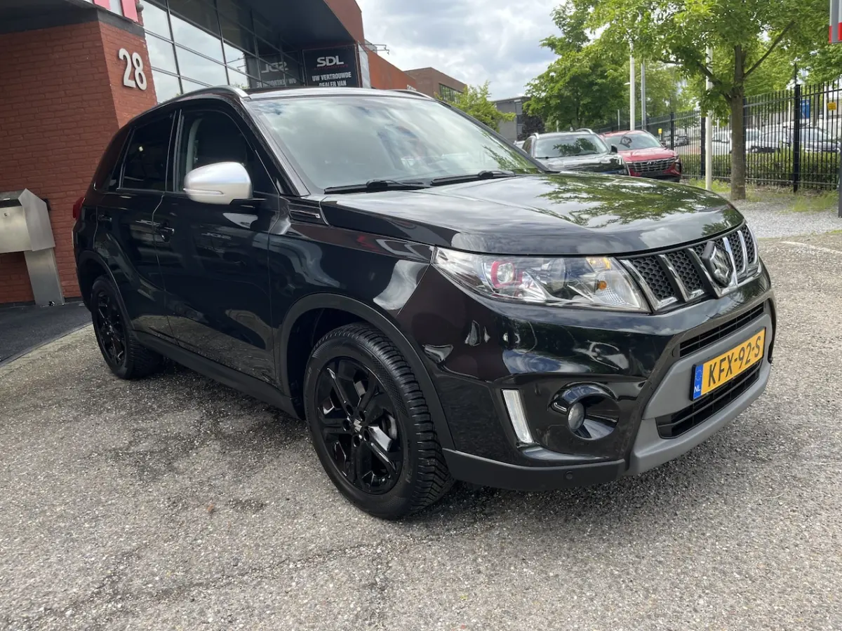 1.4 Boosterjet Stijl // KEYLESS // ADAPTIV. CRUISE // CAMERA+SENSOREN // NAVI+CARPLAY // S
