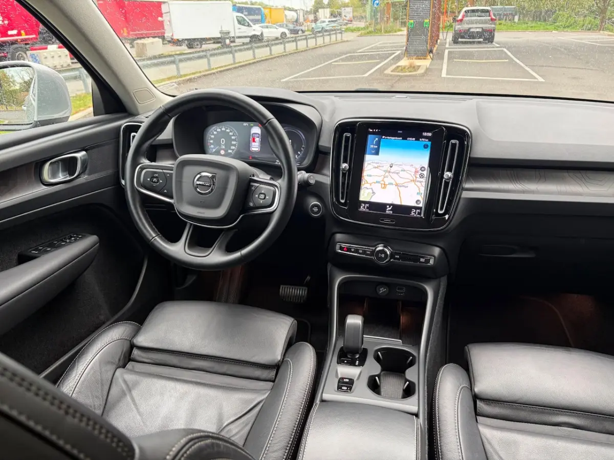 1.5 T4 Plug-in hybrid Trek H. Leer faceL