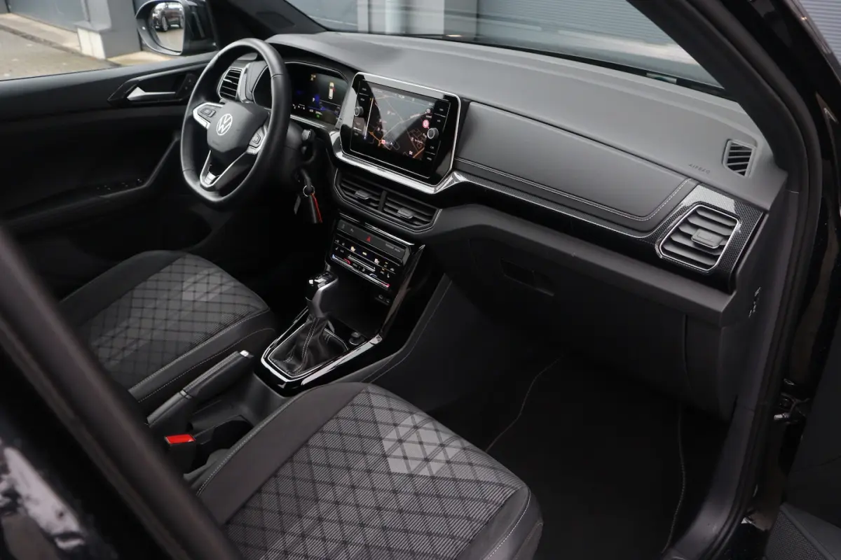 1.5 TSI R-Line | Trekhaak | Camera | ACC | Fabrieksgarantie |