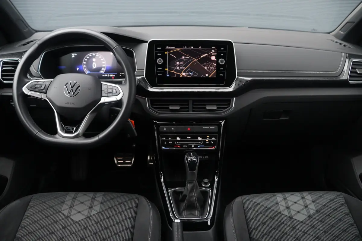 1.5 TSI R-Line | Trekhaak | Camera | ACC | Fabrieksgarantie |