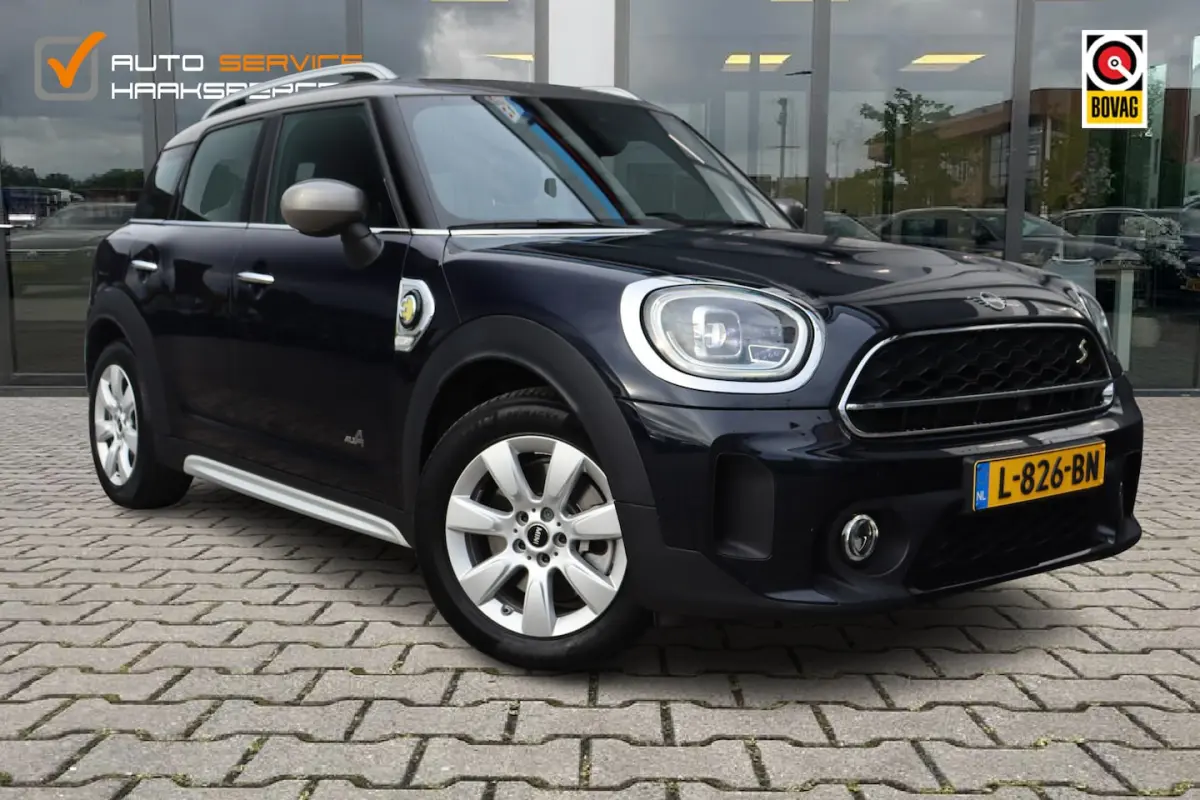 1.5 Cooper S E ALL4 Yours | Camera | LED | Carplay |