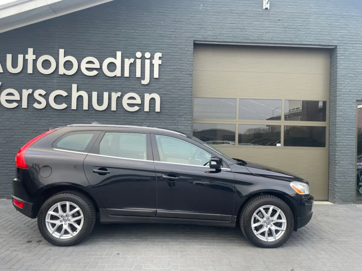3.0 T6 AWD Summum stoelverwarming xenon uniek