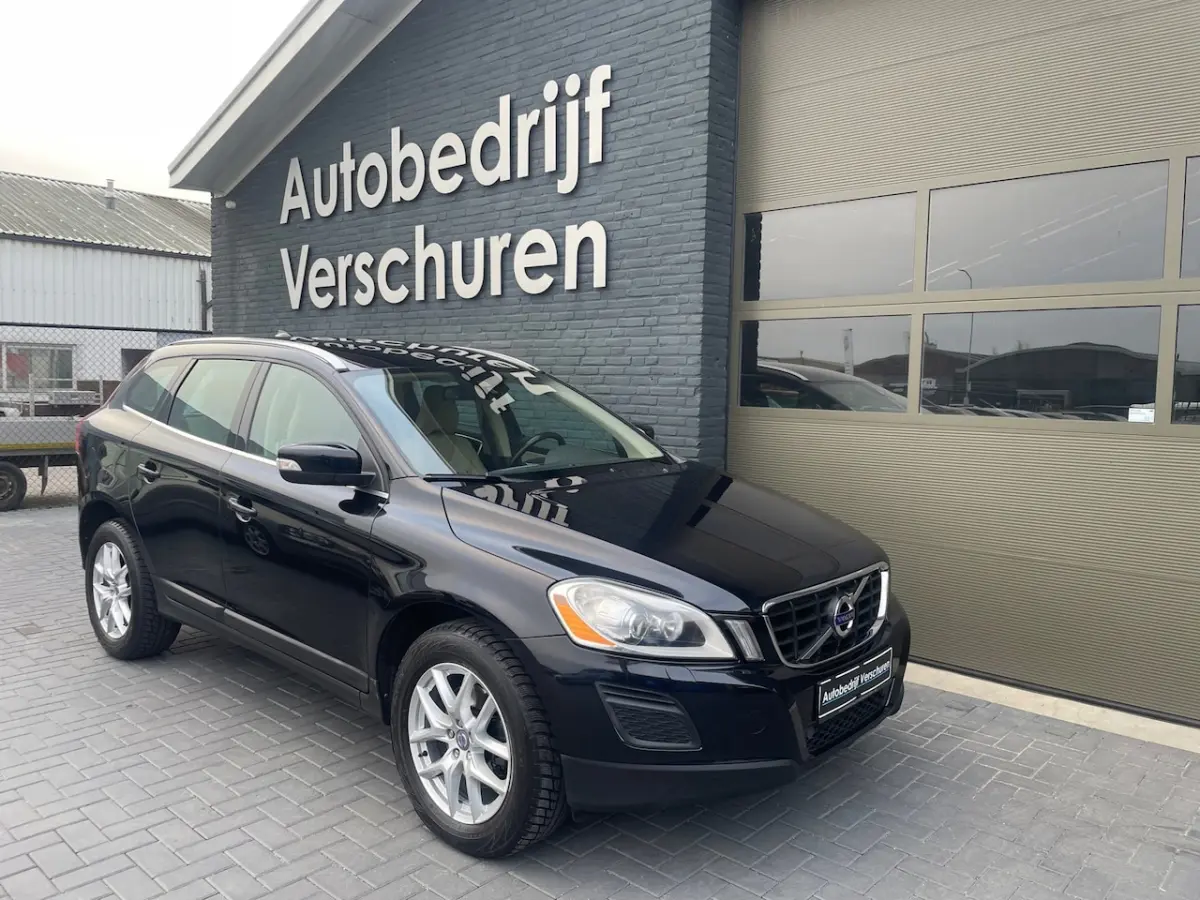 3.0 T6 AWD Summum stoelverwarming xenon uniek