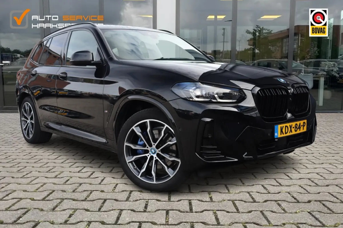 xDrive30e M-Sport | M Stoelen | Pano | Camera |