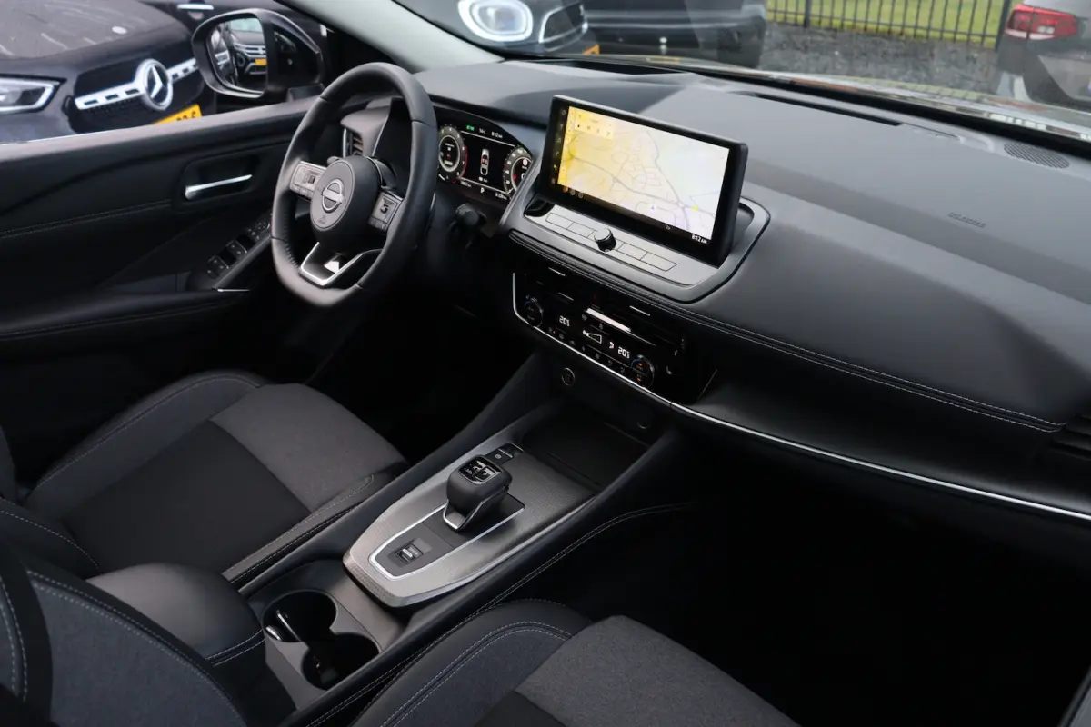 1.3 MHEV Xtronic N-Connecta | Pano | 360 Camera | ACC |