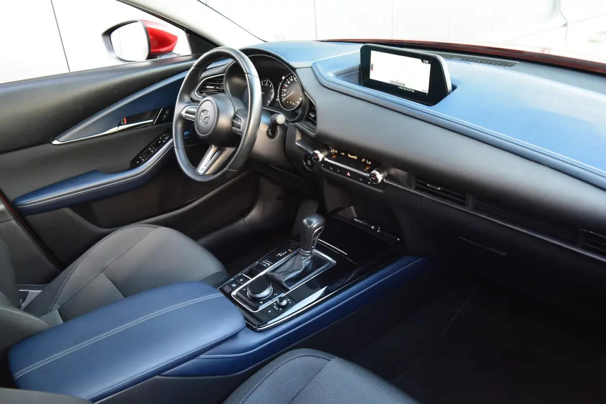 2.0 e-SkyActiv-X M Hybrid 180 PK | ACC | Camera | BOSE |