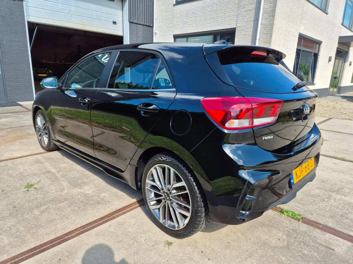 1.0 T-GDi MHEV GT-Line - Clima - Cruise - Stoel en Stuurverw - Navigatie - Camera