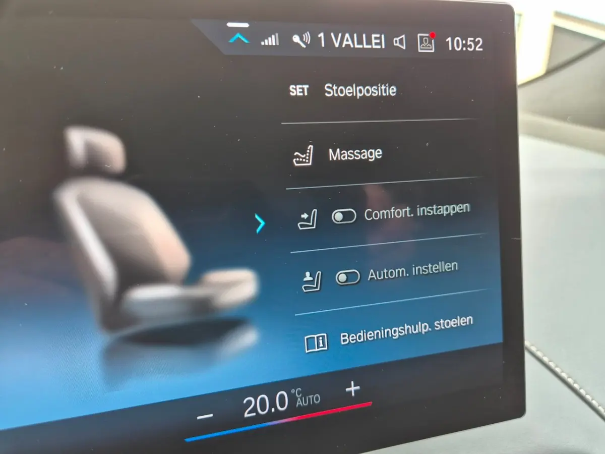 XDrive50 High Executive 112 kWh - SOH 94% - M-Sport - Panodak - HuD - Massagestoelen - B&W