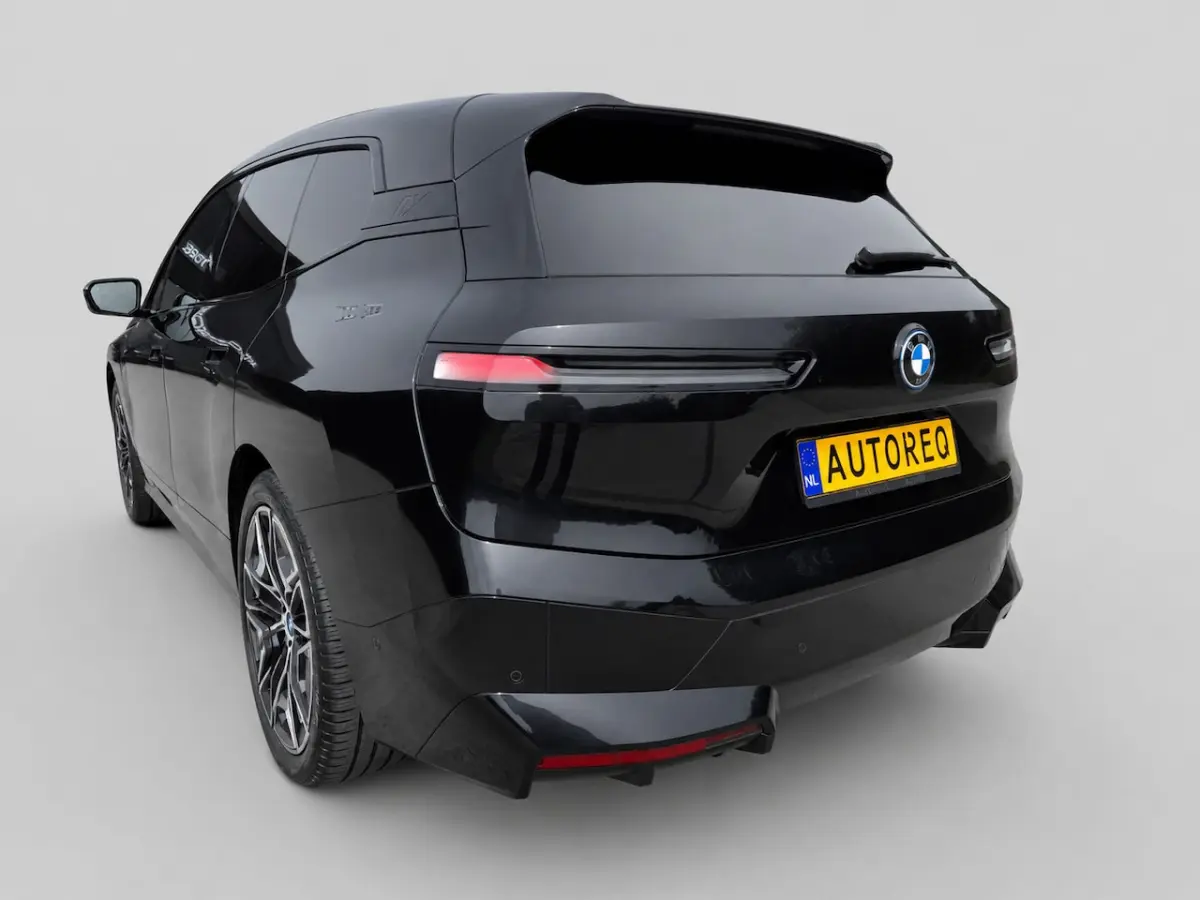 XDrive50 High Executive 112 kWh - SOH 94% - M-Sport - Panodak - HuD - Massagestoelen - B&W