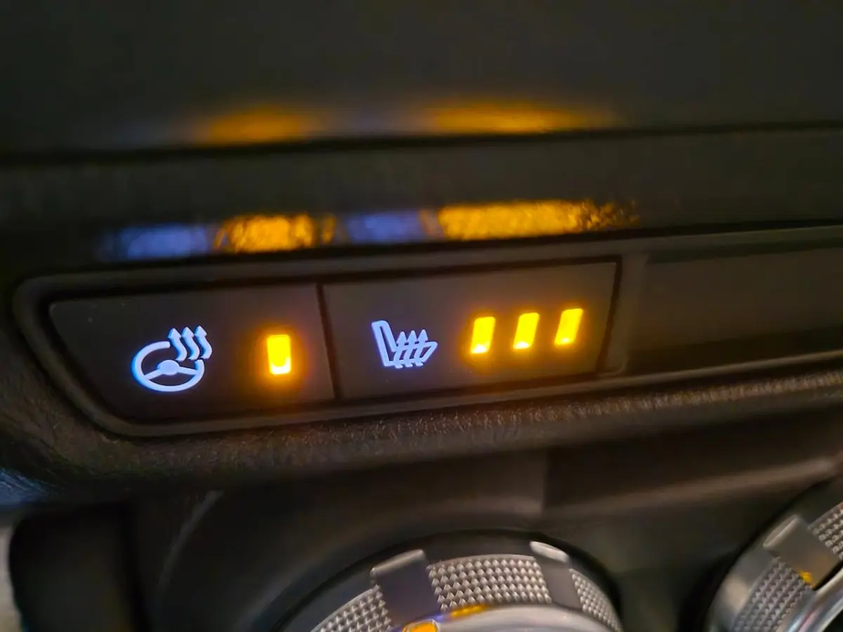 2.0 SkyActiv-G 120 GT-M - BOSE - Camera - Navi - Stoel en Stuurverw - HuD - Adapt Cruise -
