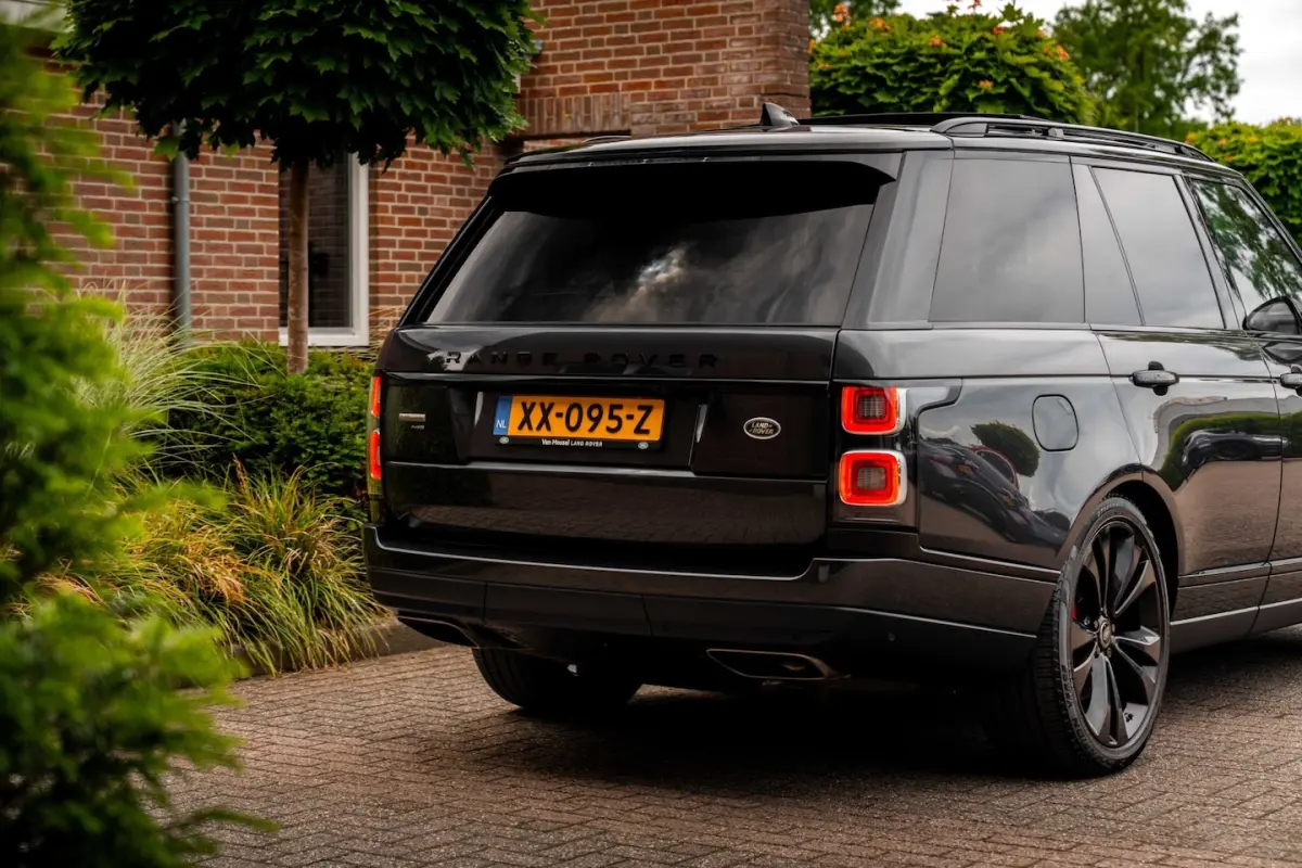 P400e LWB Autobiography 404 PK Schuifdak Adaptive Meridian Keyless Massage & Memory 22''