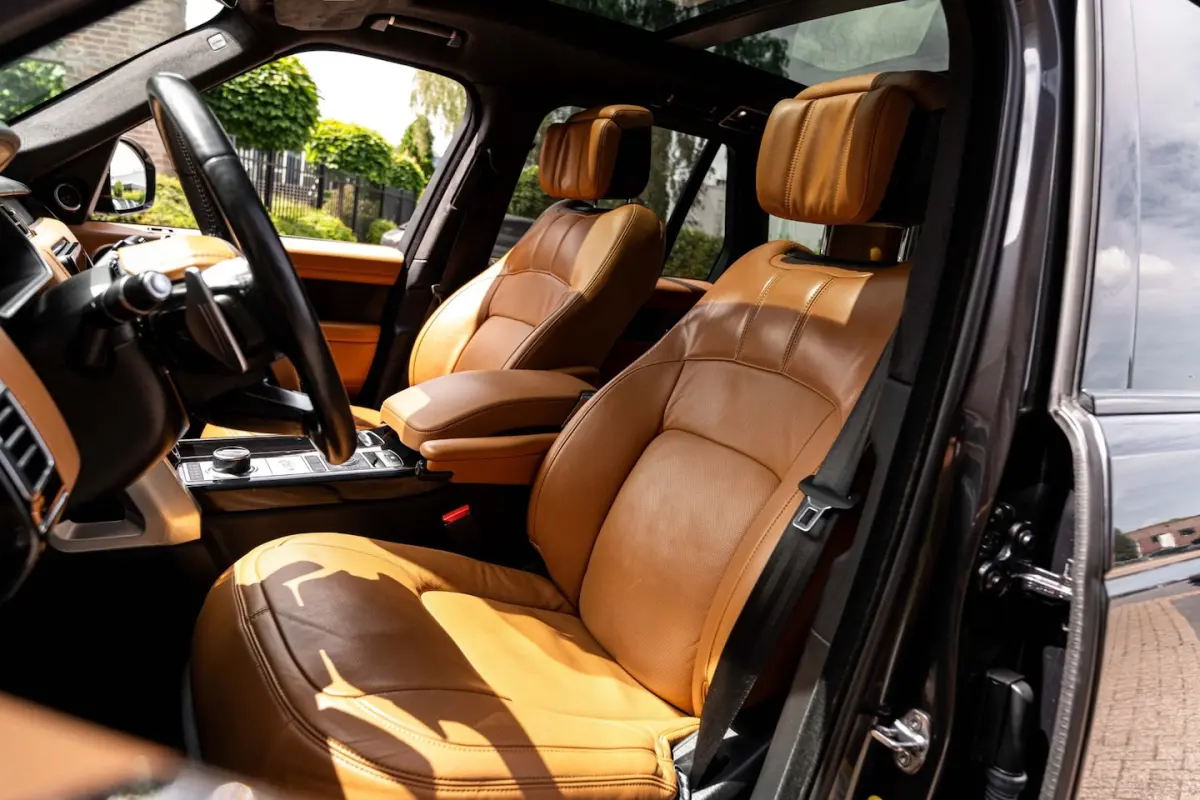 P400e LWB Autobiography 404 PK Schuifdak Adaptive Meridian Keyless Massage & Memory 22''