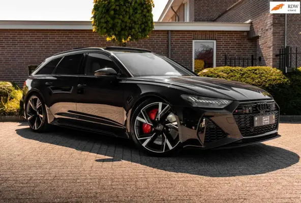 Avant 4.0 TFSI Quattro 600 PK Milltek Adaptive Pano B&O Softclose Keramisch Keyless 22''