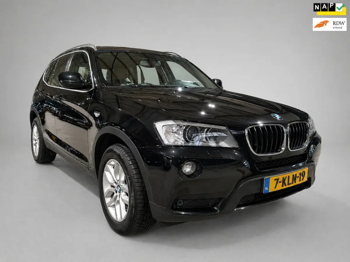 XDrive20i High Executive - Leder - Memorystoel - Stoelverw - Camera - Navigatie - NL Auto