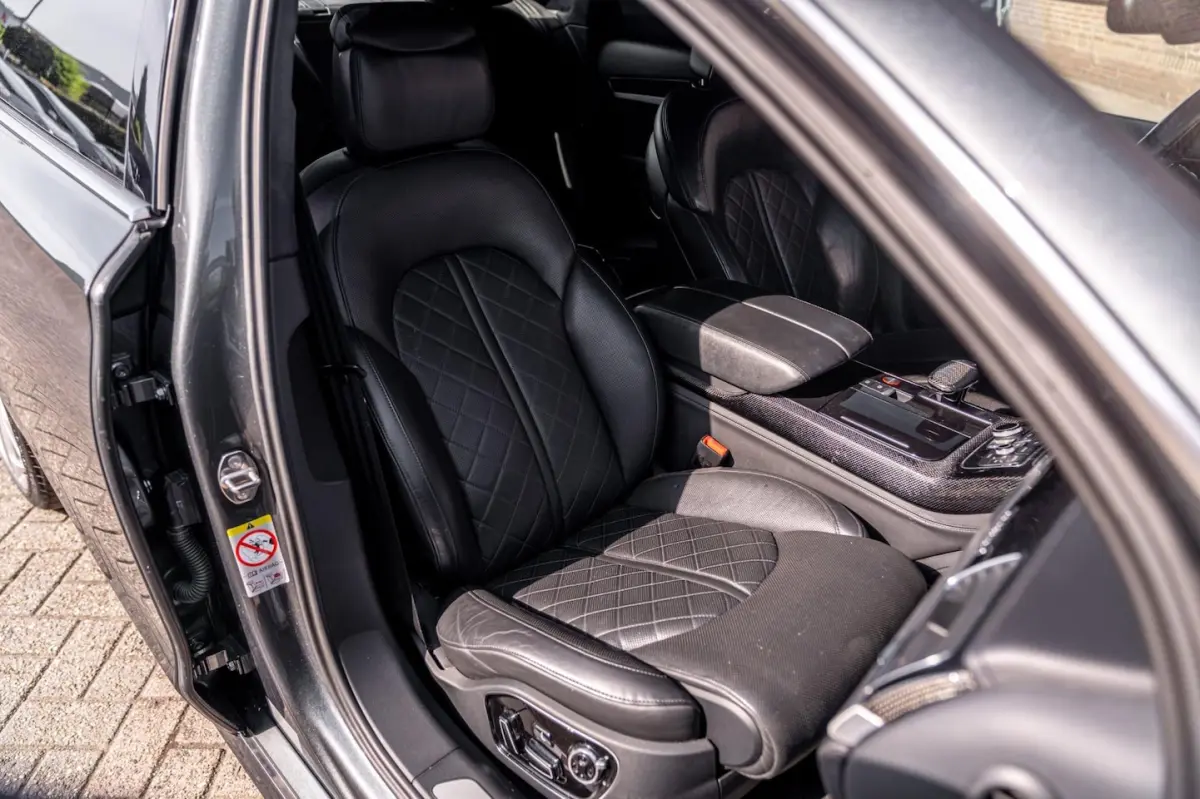 4.0 TFSI Quattro 670pk | Ceramisch | B&O | Pro Line + | 21''