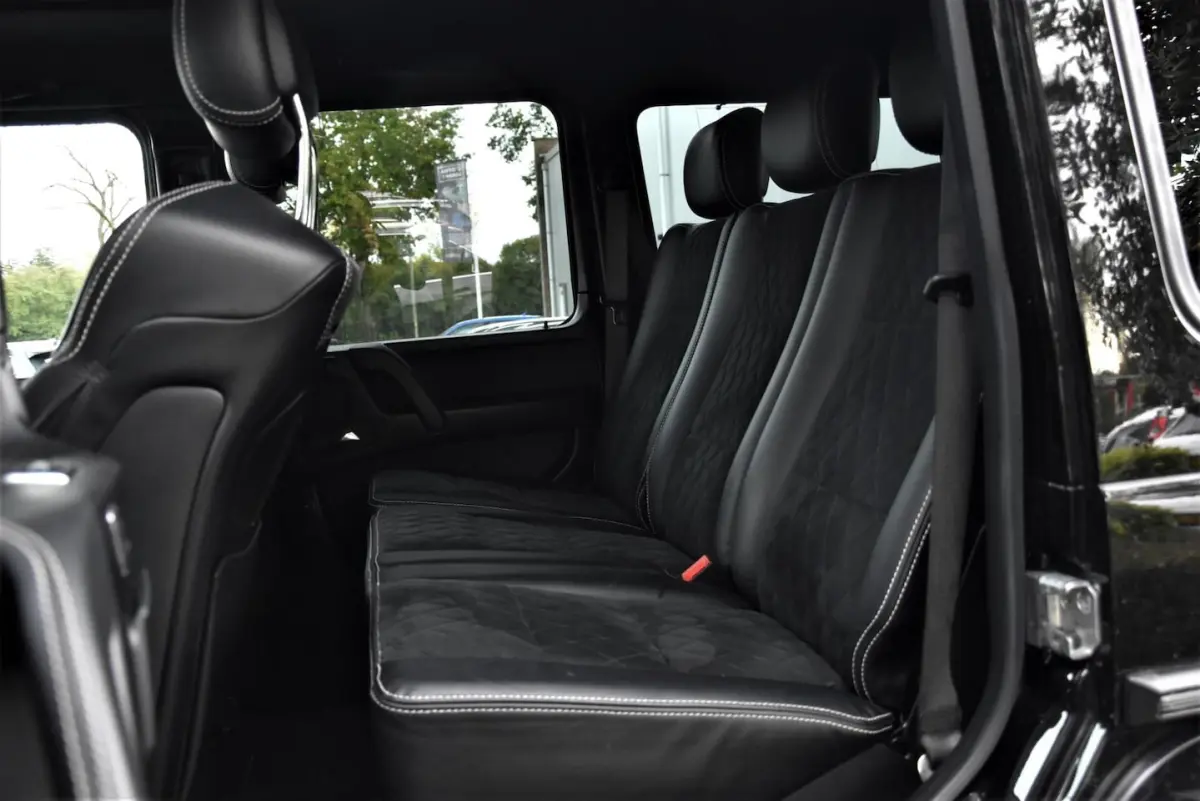 500 4x4Â² 421 PK Carbon Pakket Harman Kardon 22''