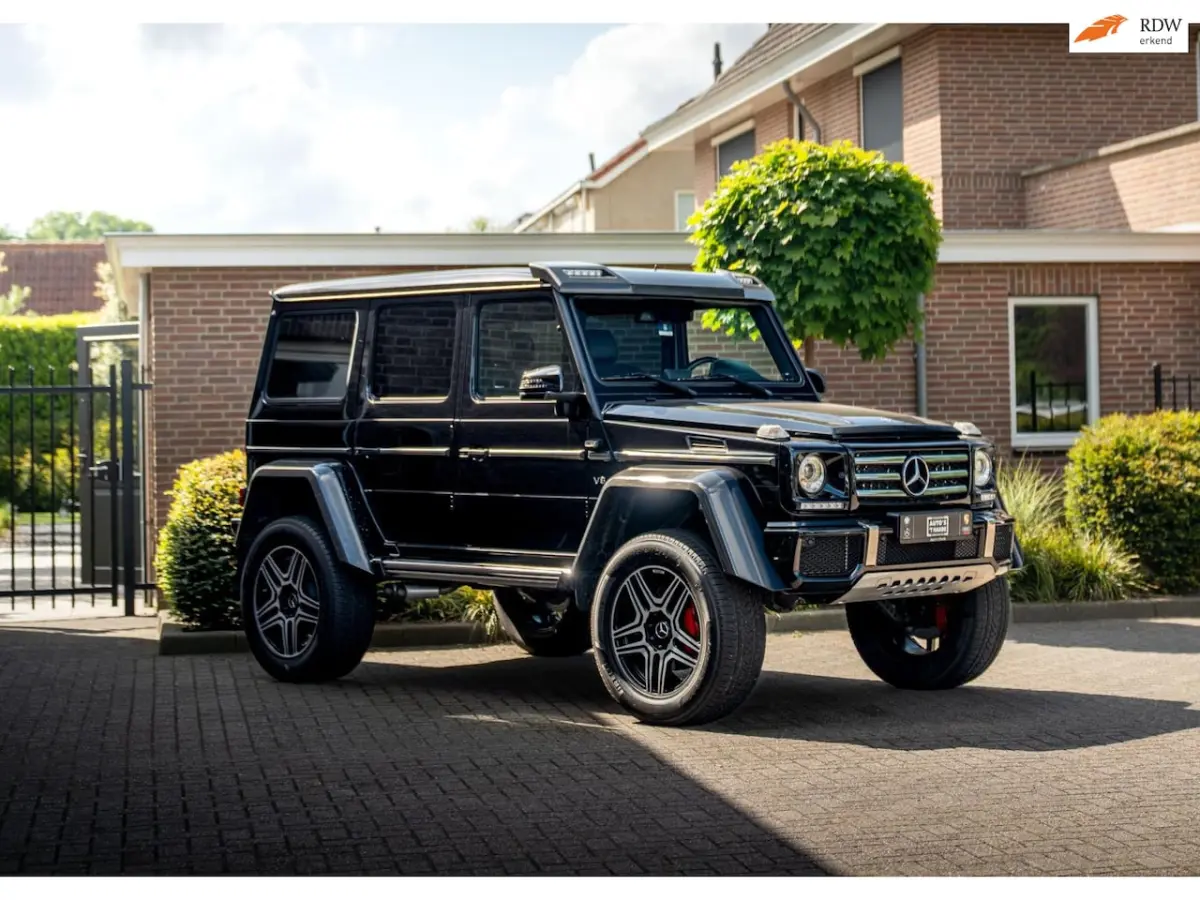 500 4x4Â² 421 PK Carbon Pakket Harman Kardon 22''