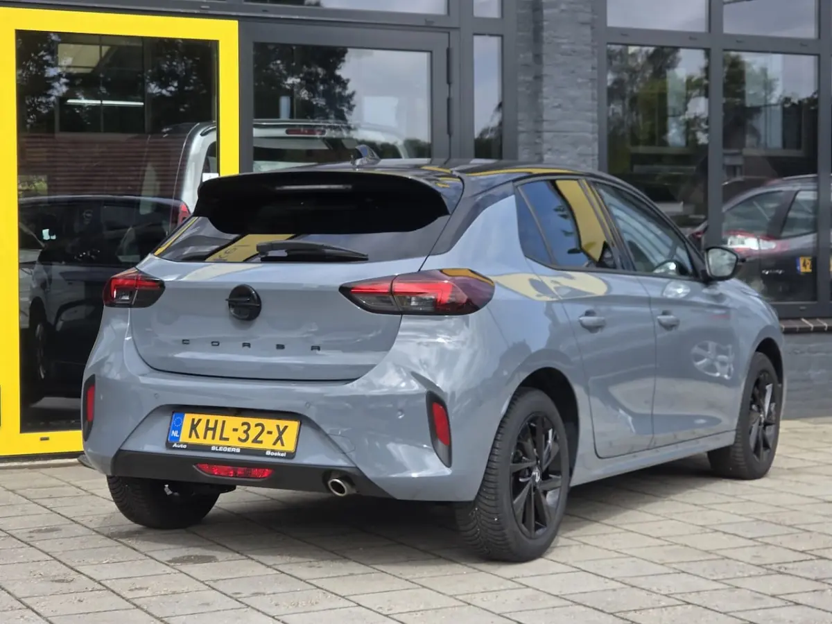 1.2 Turbo Hybrid GS | Park Cam | Park sens V+A | Apple Car | Android Auto |