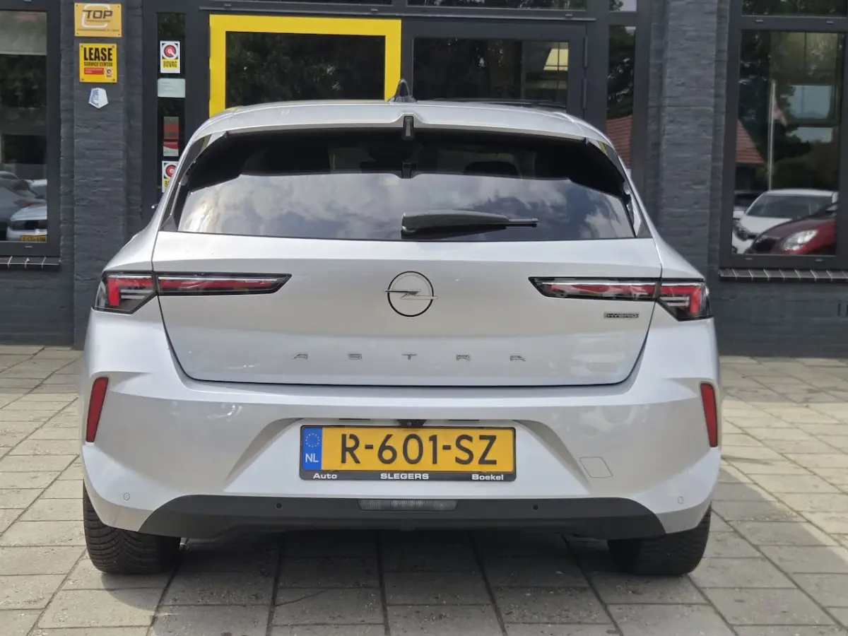 1.6 Hybrid Business Edition | 97, 5% SOH | Stoelv | Stuurv | Camera + Sensoren | Carplay |