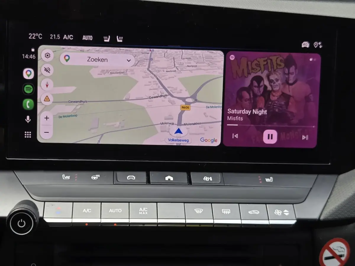 1.6 Hybrid Business Edition | 97, 5% SOH | Stoelv | Stuurv | Camera + Sensoren | Carplay |