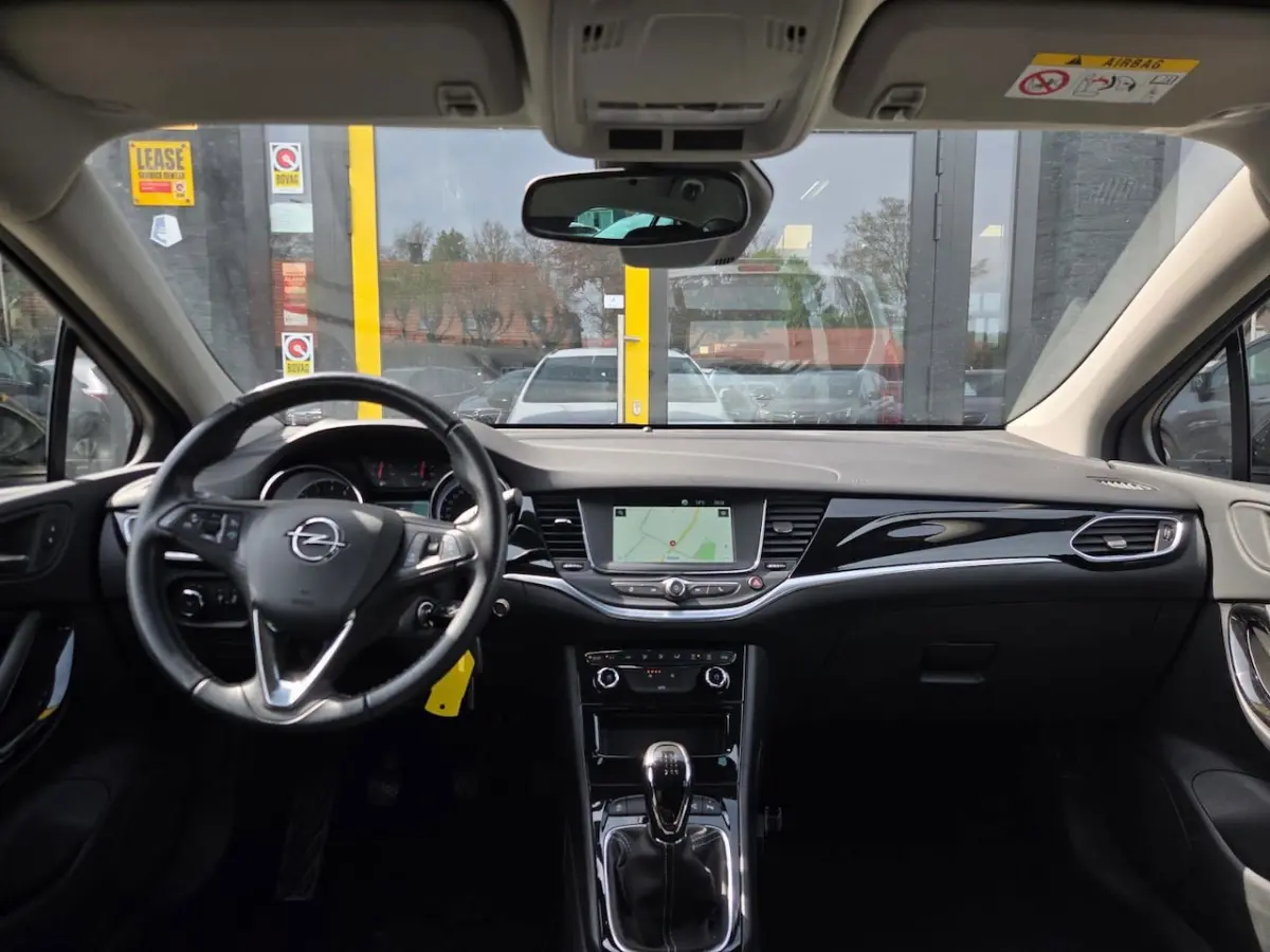 1.2 Design & Tech Trekhaak | Camera + Sensoren | Carplay | Android Auto | Trekhaak |