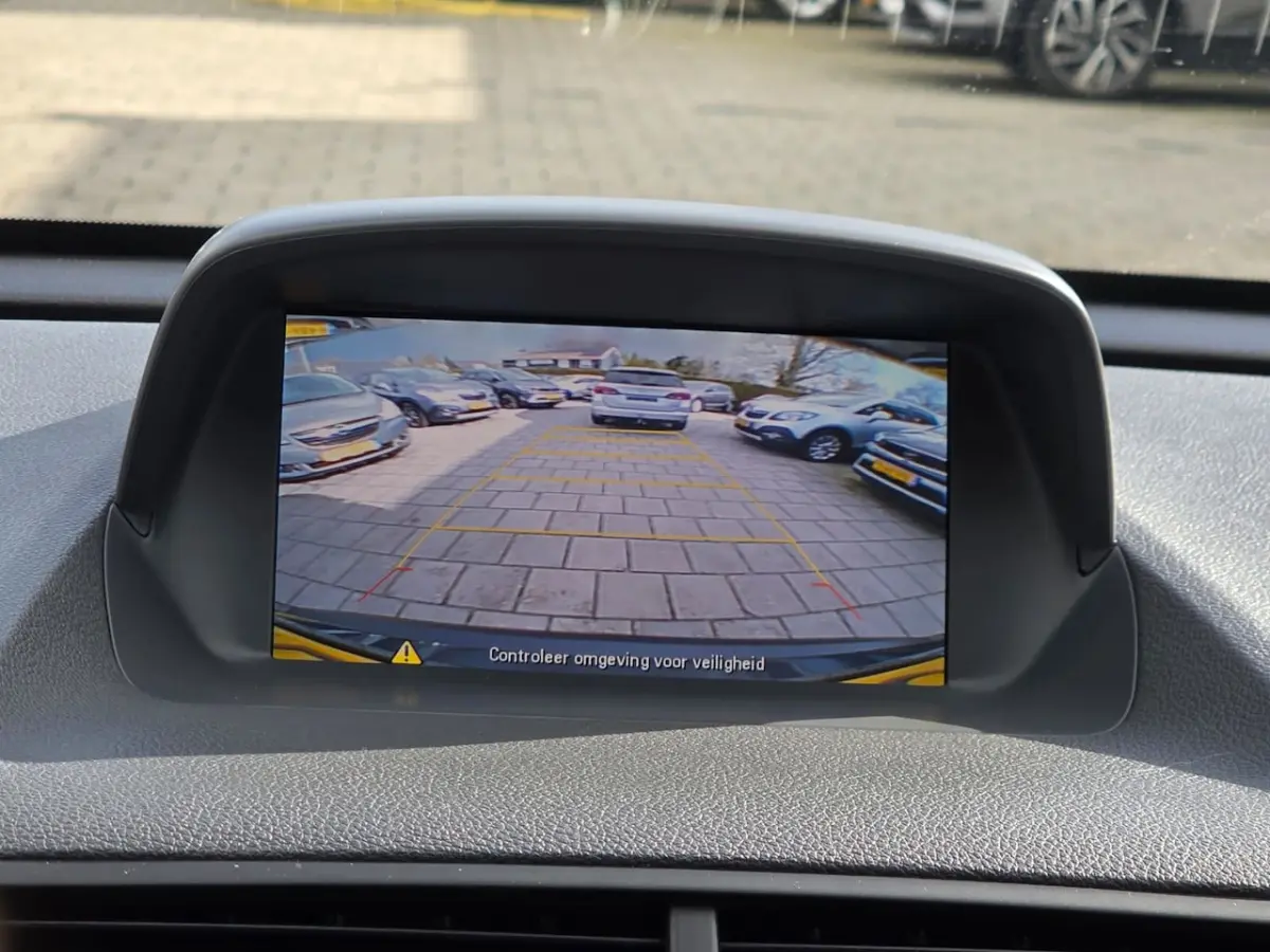 1.4 Turbo Cosmo | Camera + Sens | Stoelv | Stuurv | Carplay | Navi | Tel | Climate Control