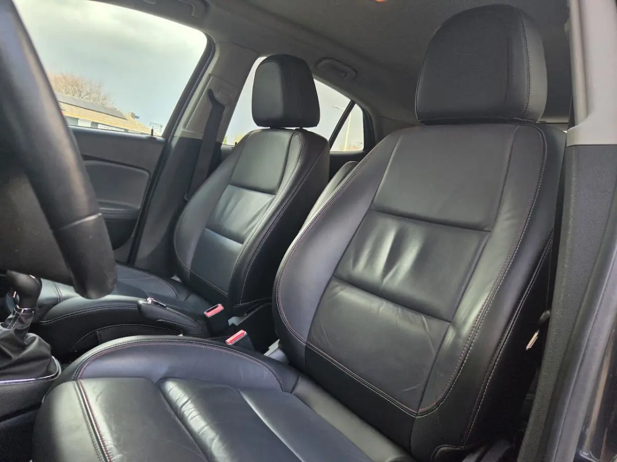 1.4 Turbo Cosmo | Camera + Sens | Stoelv | Stuurv | Carplay | Navi | Tel | Climate Control