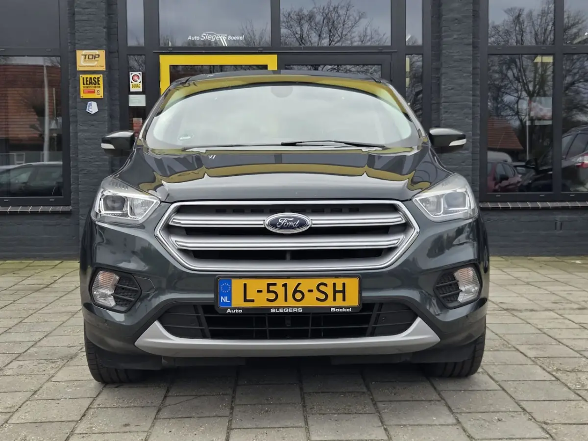 1.5 EcoBoost Titanium | Trekhaak | Panoramadak | Camera + Sensoren | Elektr. Achterkl. | 2