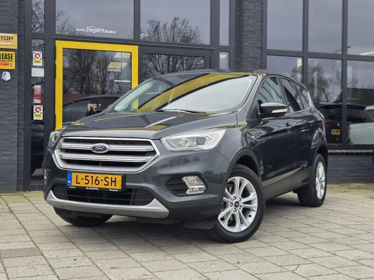 1.5 EcoBoost Titanium | Trekhaak | Panoramadak | Camera + Sensoren | Elektr. Achterkl. | 2