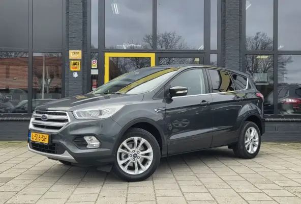 1.5 EcoBoost Titanium | Trekhaak | Panoramadak | Camera + Sensoren | Elektr. Achterkl. | 2
