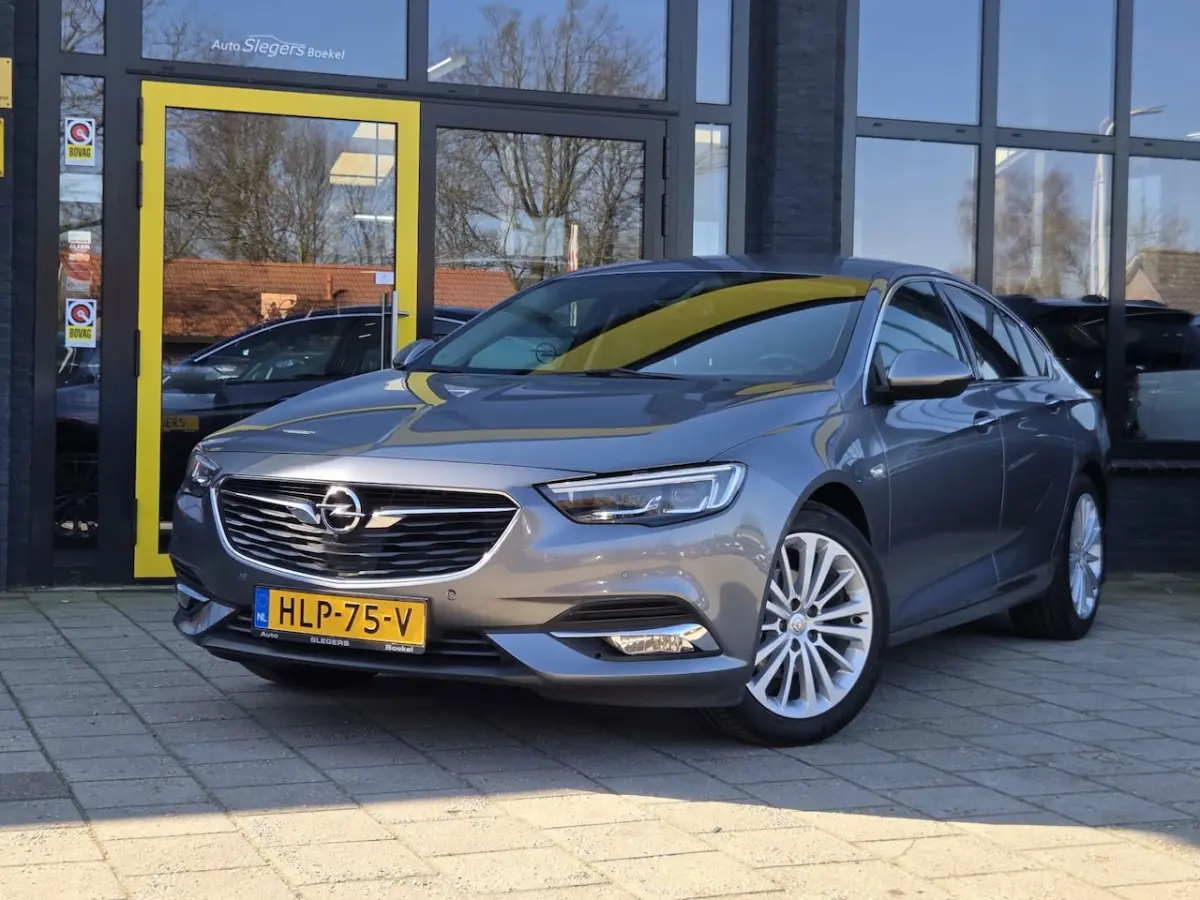 Opel Insignia Grand Sport 2017 Benzine Automatisch leasen