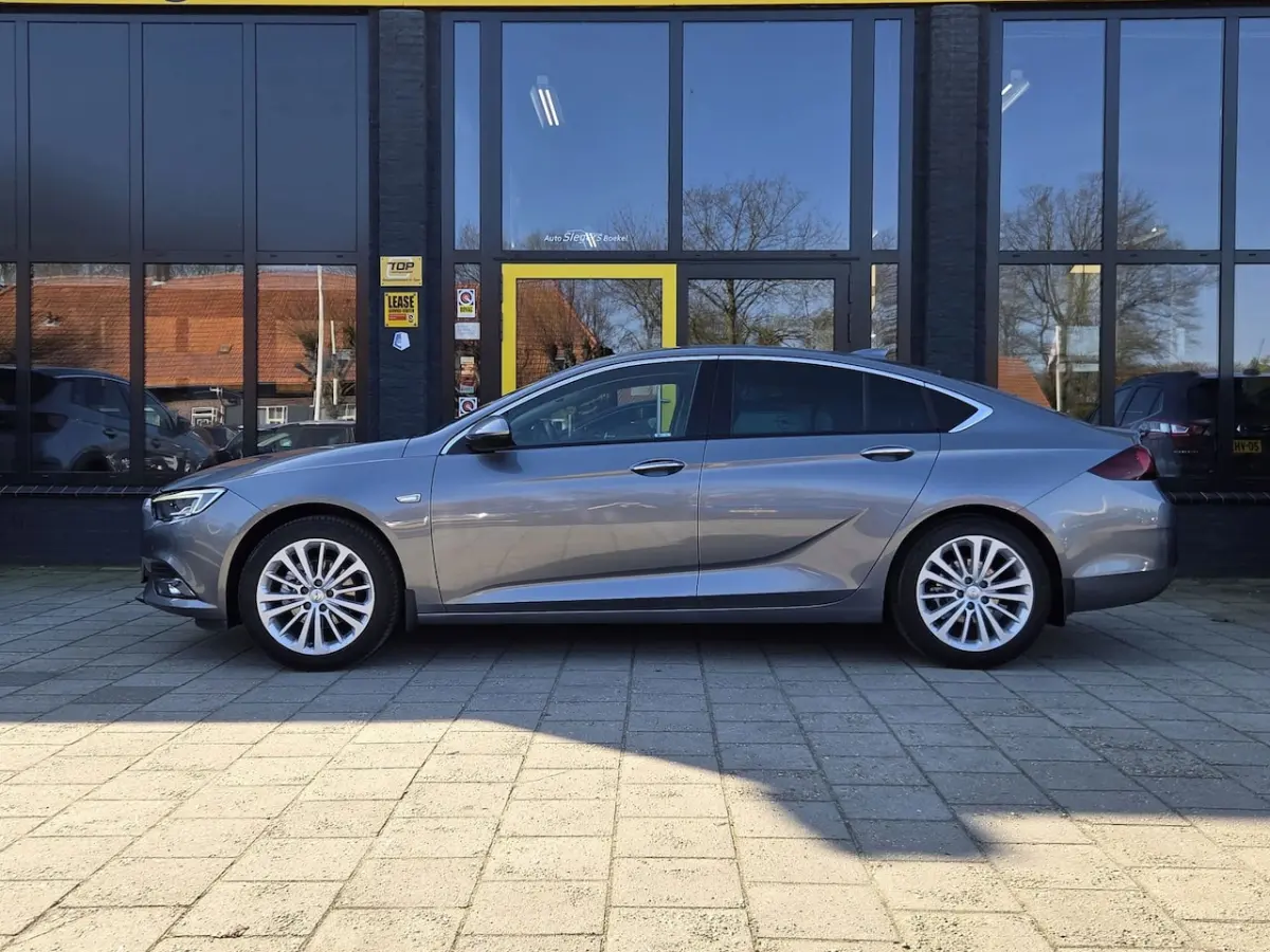 1.5 Turbo Automaat Innovation | Stoelverw | Stuurverw | Camera + Sensoren | Carplay | Andr