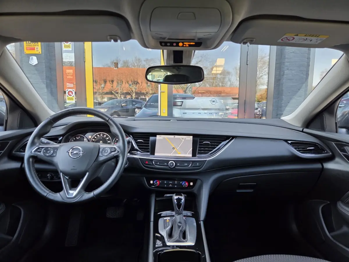 1.5 Turbo Automaat Innovation | Stoelverw | Stuurverw | Camera + Sensoren | Carplay | Andr