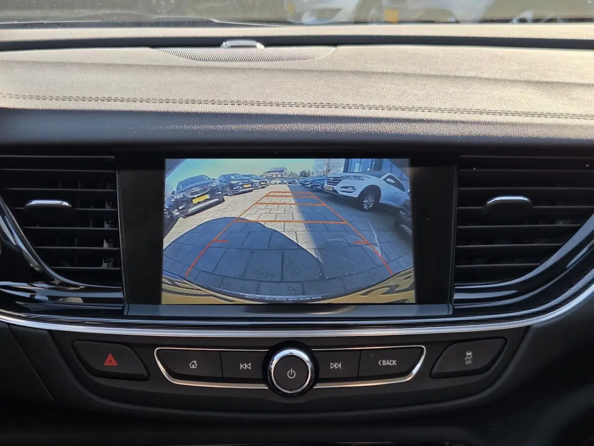 1.5 Turbo Automaat Innovation | Stoelverw | Stuurverw | Camera + Sensoren | Carplay | Andr