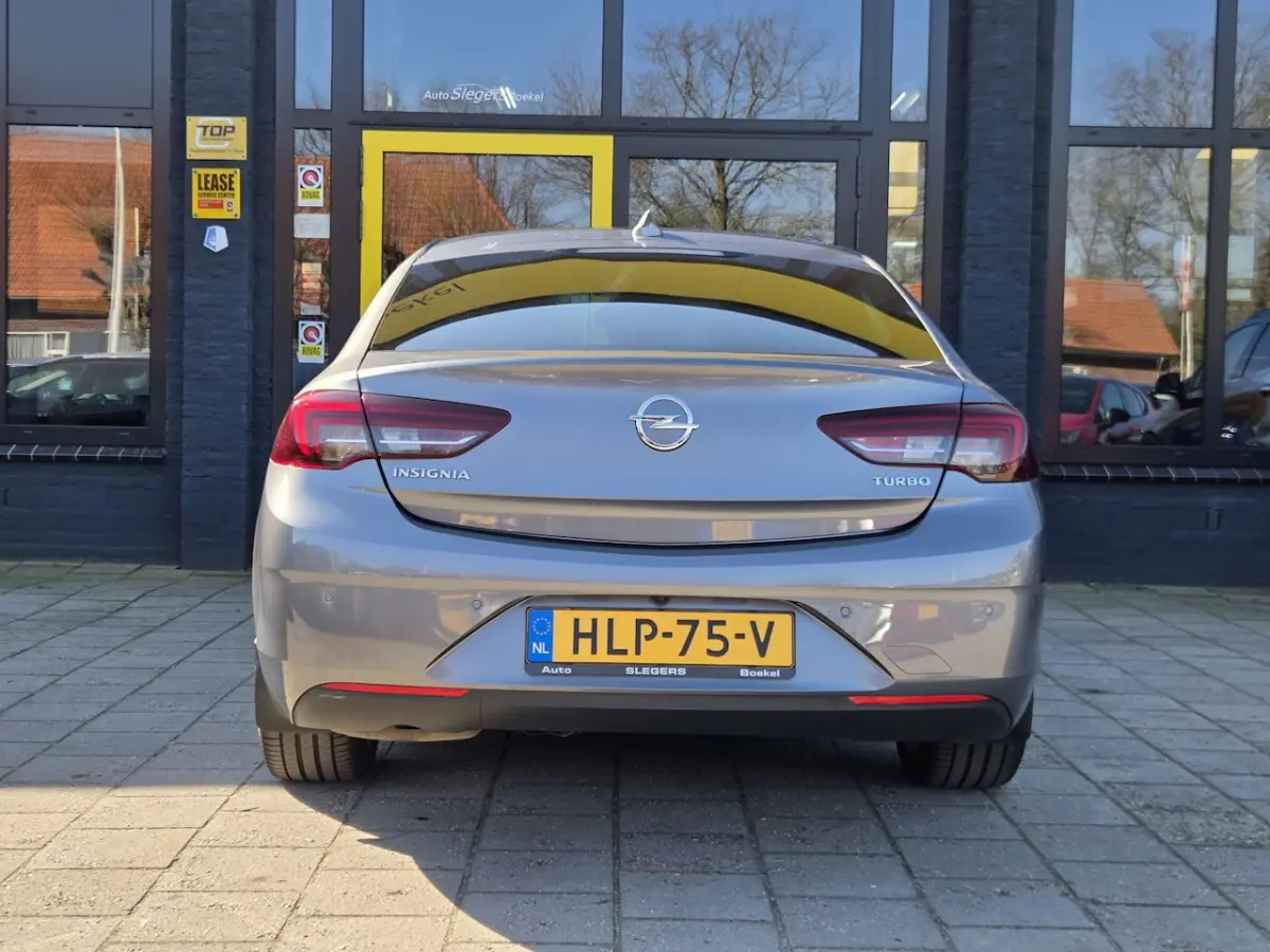 1.5 Turbo Automaat Innovation | Stoelverw | Stuurverw | Camera + Sensoren | Carplay | Andr