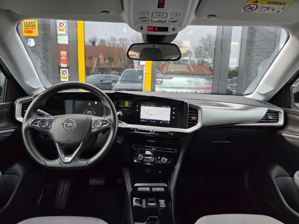 1.2 130PK Elegance Automaat | Camera + Sensoren | Climate Control | Carplay | Android Auto