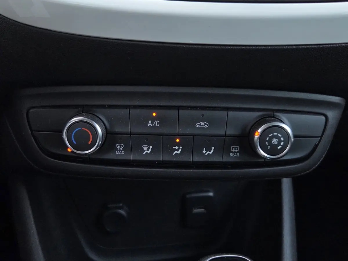 1.2 Turbo Edition Automaat 2020 | Apple car | Android car |