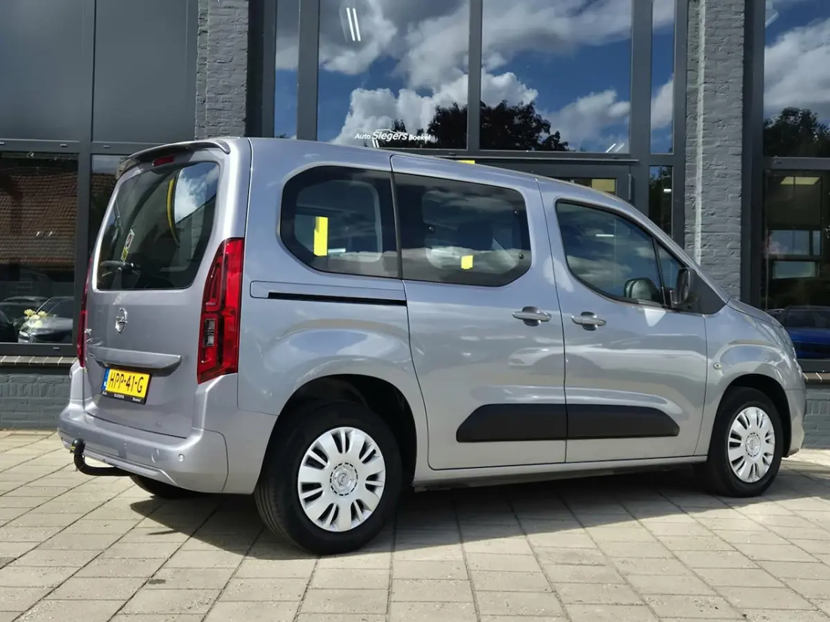 5 Zits | Trekhaak | Parkeer Camera | Park. Sens. | Navigatie | Climate Control | Android A