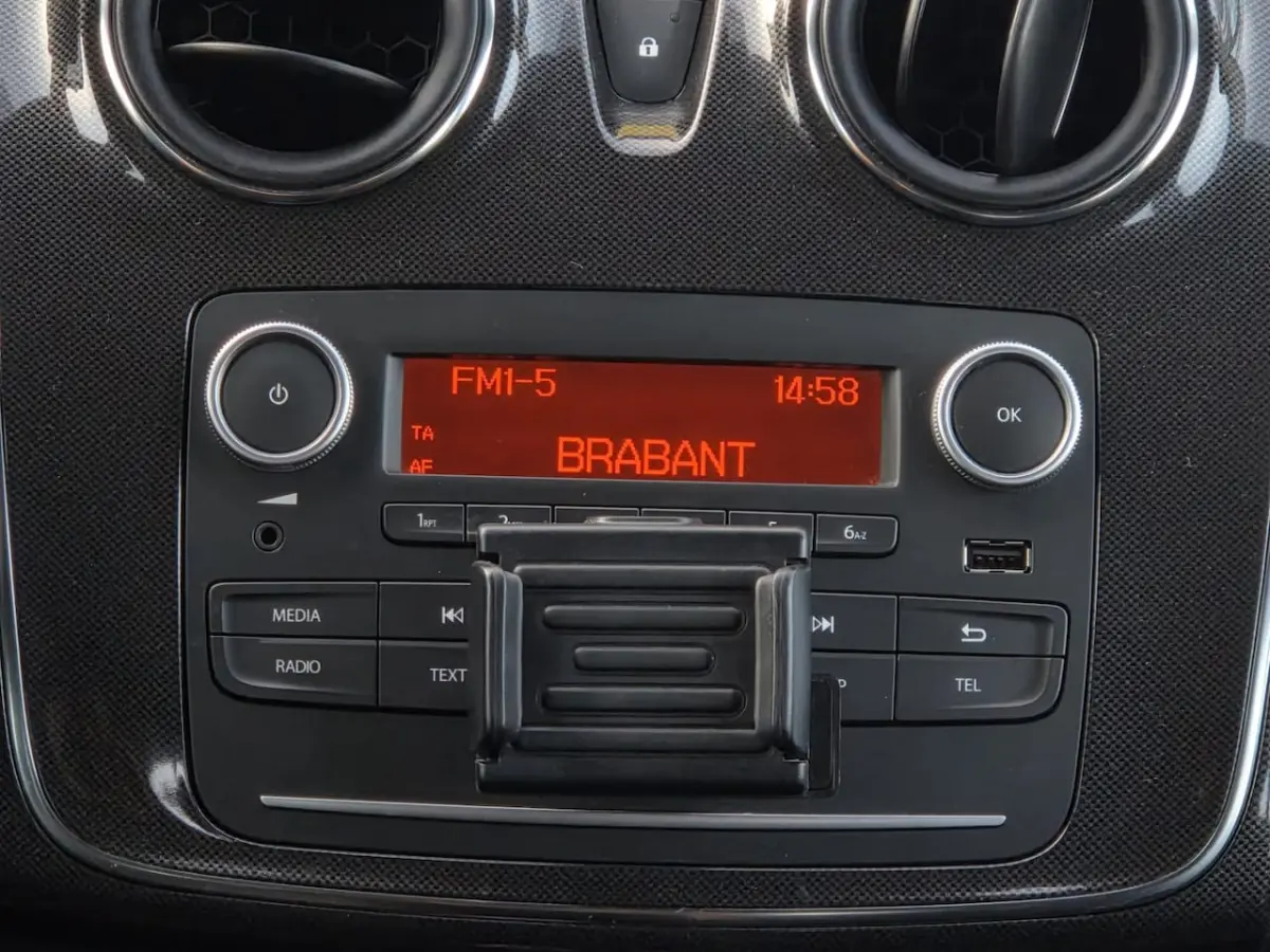 0.9 TCe Laureate | Parkeersensoren Achter | Cruise Control | Airco