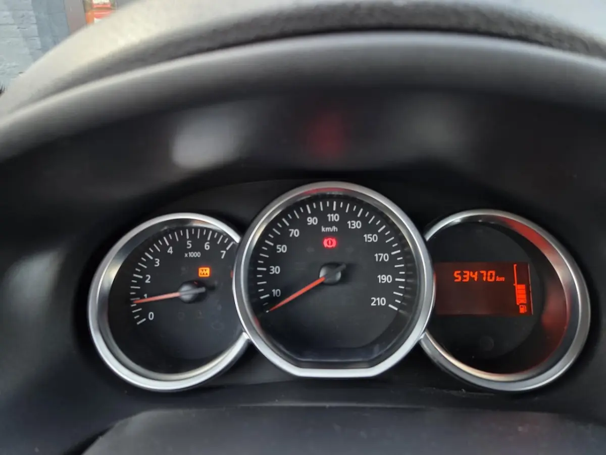 0.9 TCe Laureate | Parkeersensoren Achter | Cruise Control | Airco