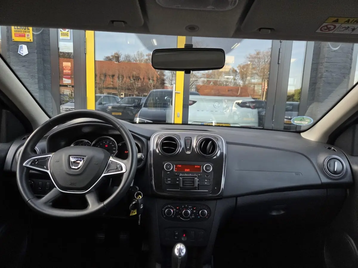 0.9 TCe Laureate | Parkeersensoren Achter | Cruise Control | Airco