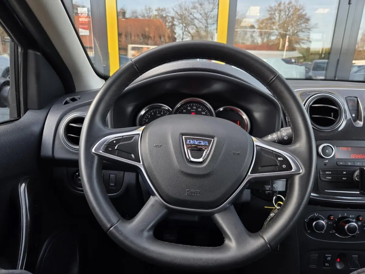 0.9 TCe Laureate | Parkeersensoren Achter | Cruise Control | Airco