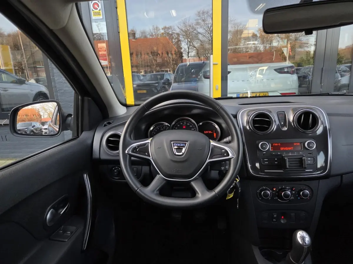 0.9 TCe Laureate | Parkeersensoren Achter | Cruise Control | Airco