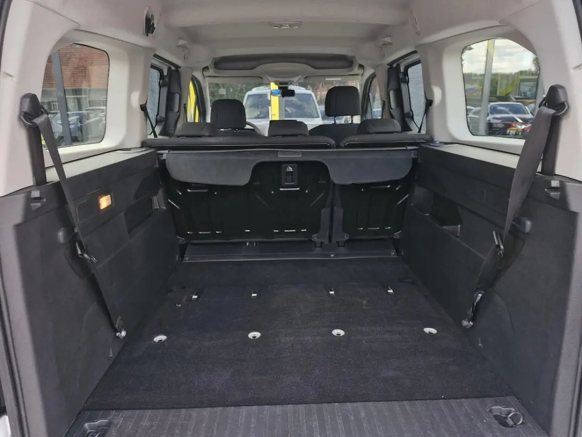 1.2 Turbo L2H1 Edition 7p. | Parkeersensoren | Navigatie | Telefoon | Apple Carplay | Andr
