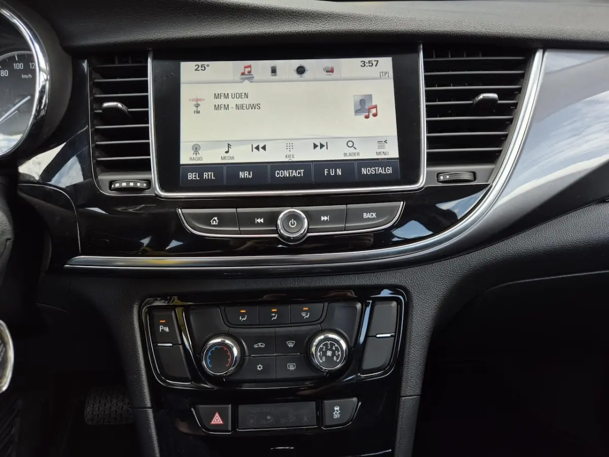 1.4 Turbo Automaat | Parkeer Sensoren V + A | Navi | Carplay | Android Auto | Cruise Contr