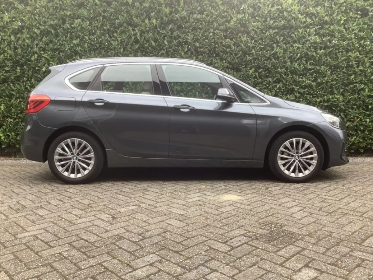 218i AUT. Business Edition Plus I panorama I leder