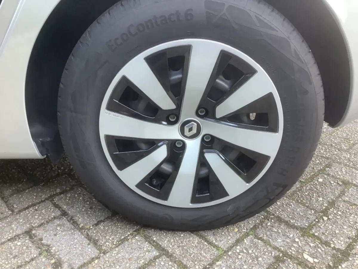 1.0 TCe 90 5Drs. Equilibre I 1e eigenaar I dealer onderhouden