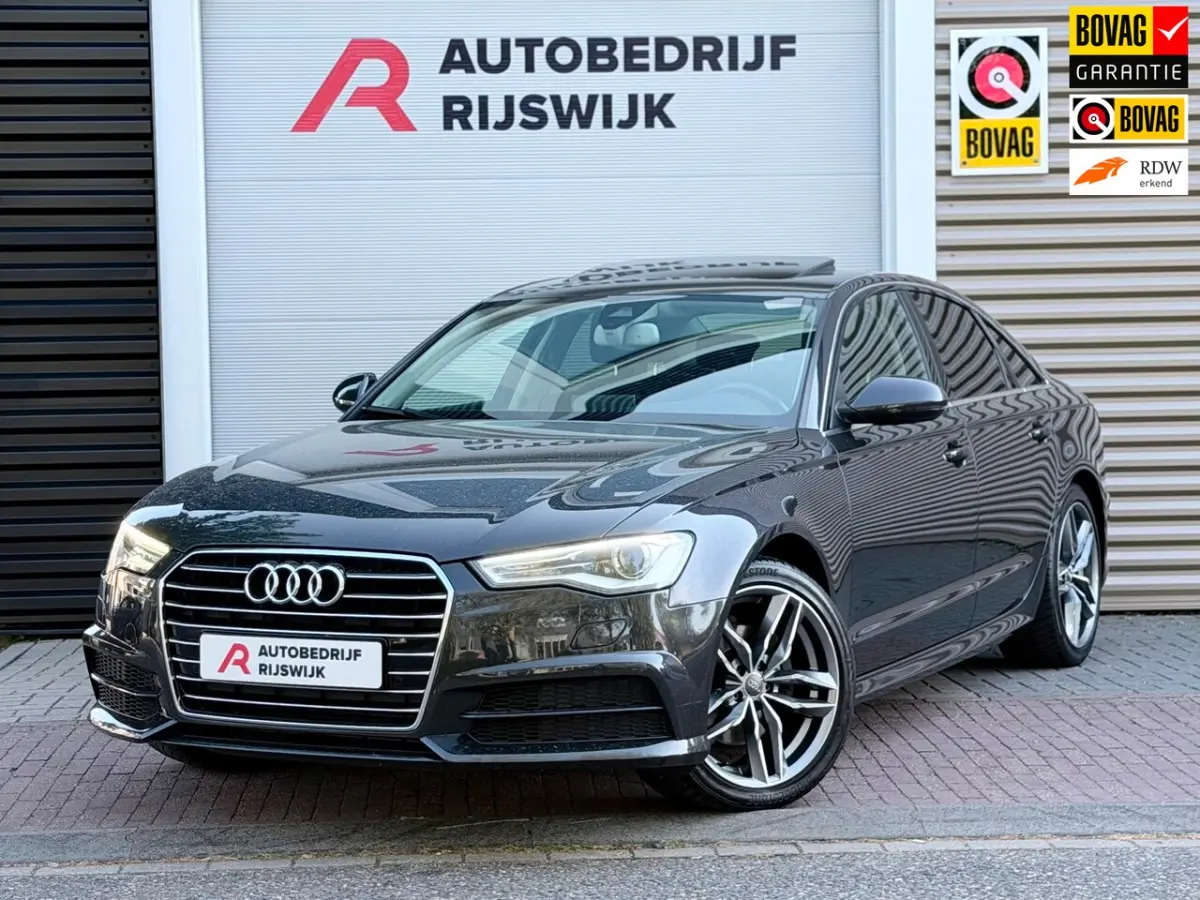 1.8 TFSI ultra Premium Edition Dak/BOSE/HuD